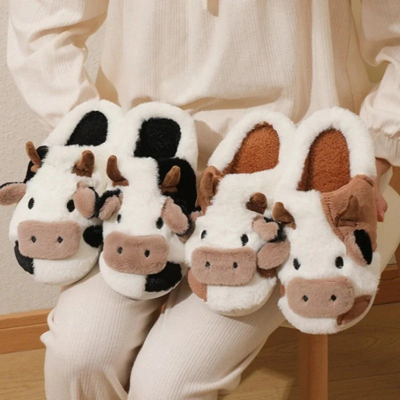 Walter's Cozy Farm™ Cow Slippers