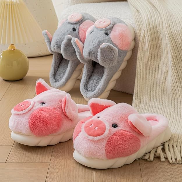 Walter's Cozy Farm™ Pig Slippers