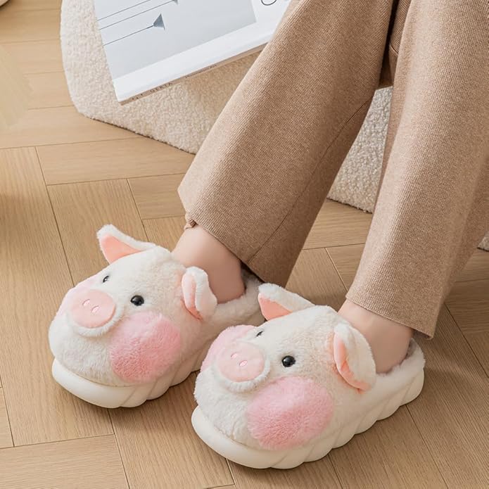 Walter's Cozy Farm™ Pig Slippers