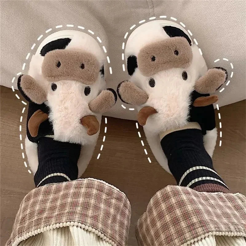 Walter's Cozy Farm™ Cow Slippers