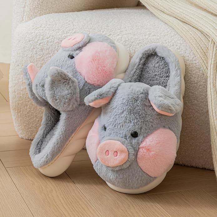 Walter's Cozy Farm™ Pig Slippers